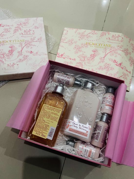 SURRYN 素影身体乳保湿力封神秋冬水润pg电子免费模拟器身体乳哪个牌子的好用？(图9)